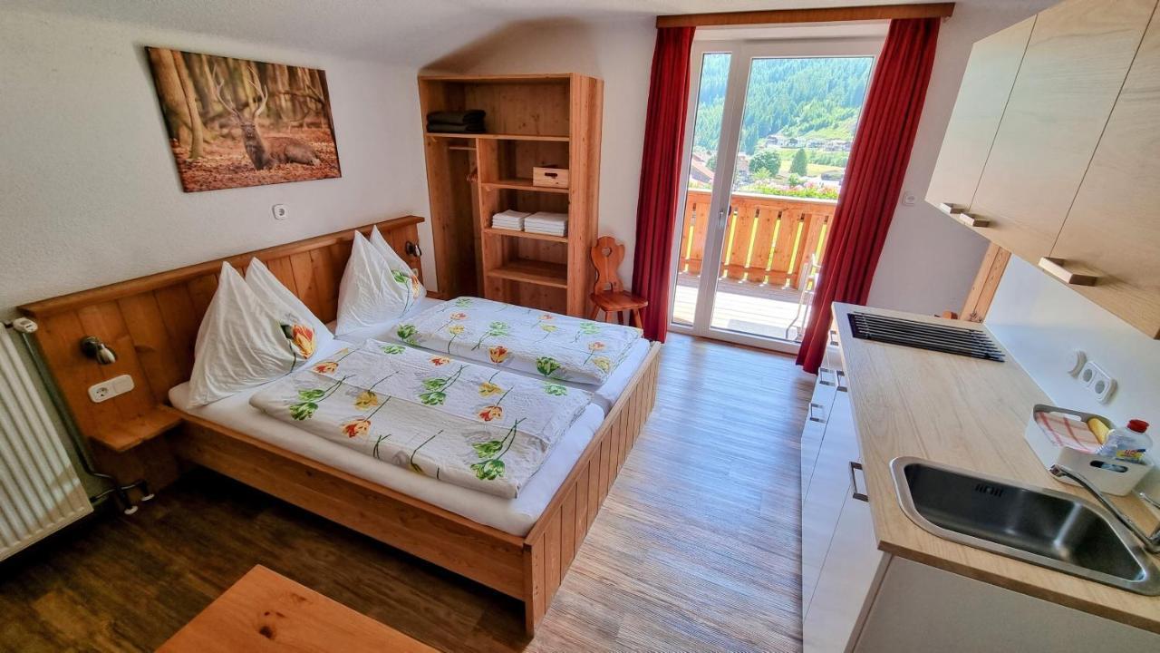 Gaestehaus Landhaus Tyrol Gries im Sellrain Buitenkant foto